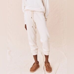 The GREAT. Cropped Sweatpant in Washed White, Size 0 / Extra Small XS Jogger